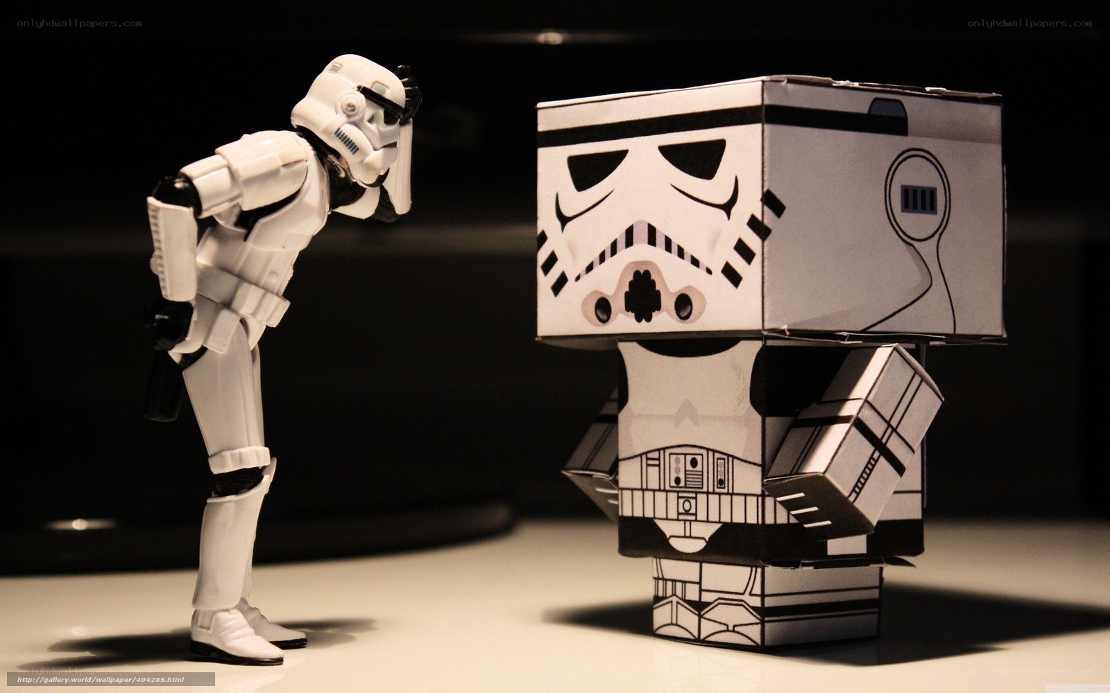 Stormtrooper and paper figure