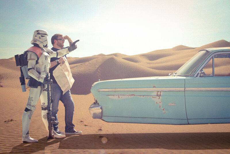 Stormtrooper and traveler in desert