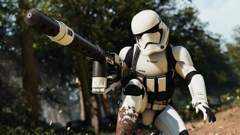 Stormtrooper with Blaster — White, Tense