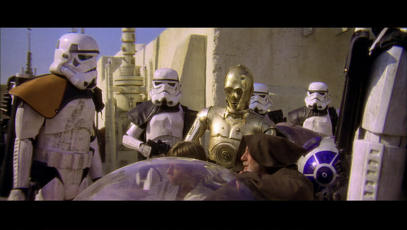 Stormtroopers and droids on Tatooine