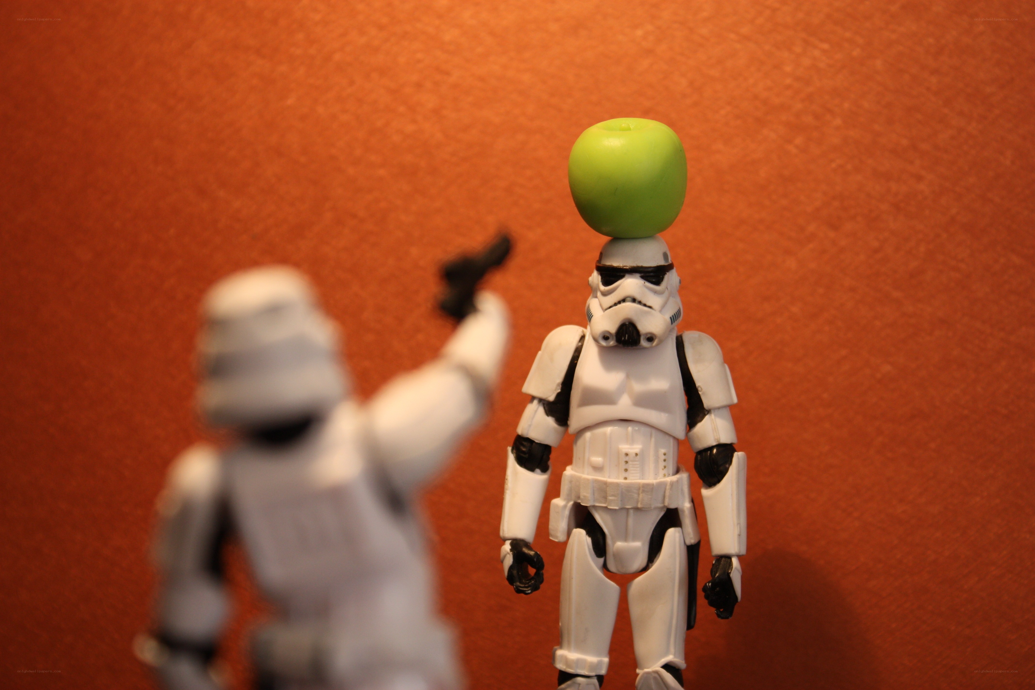 Stormtroopers with apple