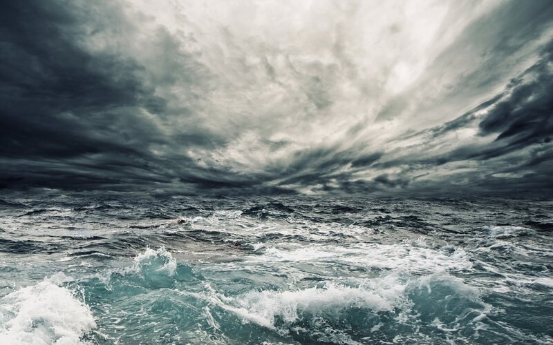 Stormy Ocean Waves — Gray, Dramatic, Photograph, Sky