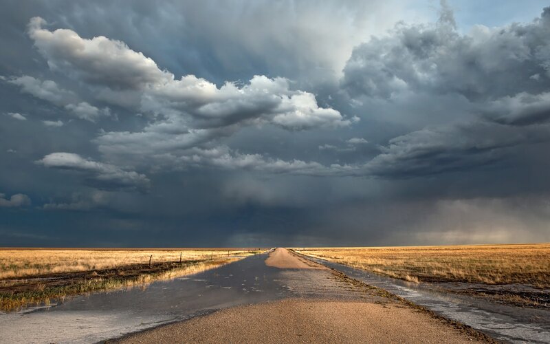 Stormy Road in Field — Gray