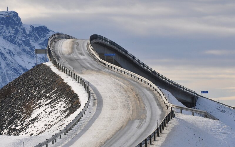 Storseisundet Bridge