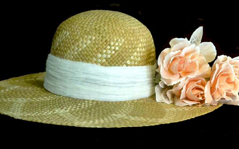 Straw Hat with Flowers — Beige, Serene