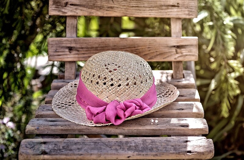 Straw Hat with Pink Ribbon — Brown