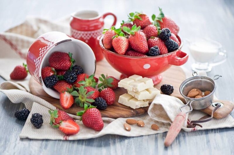 Strawberries and Chocolate — Red