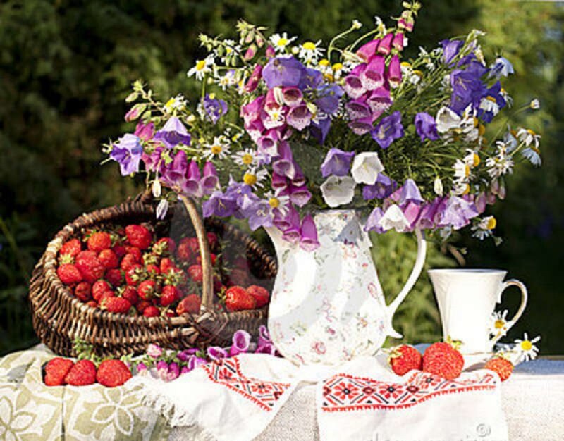 Strawberries and Flowers — Purple, Serene