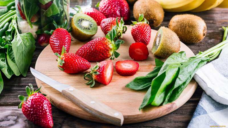 Strawberries and Kiwis on Board