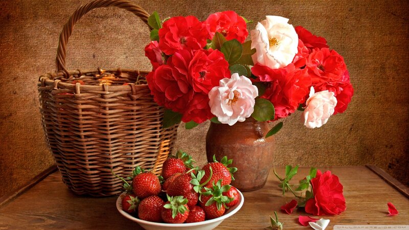 strawberries and roses still life
