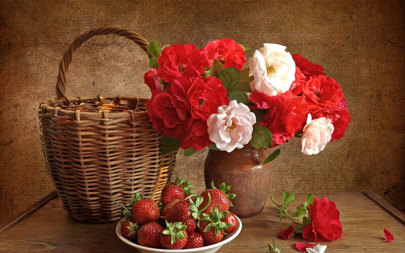 Strawberries and roses still life
