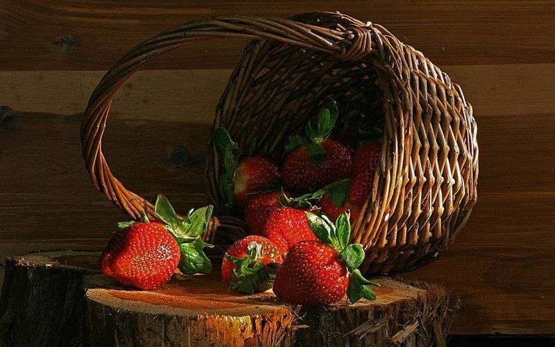 Strawberries in Basket — Red, Dramatic, Photograph