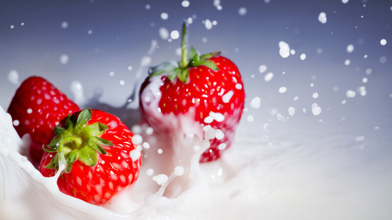 Strawberries in Milk Splash — Red