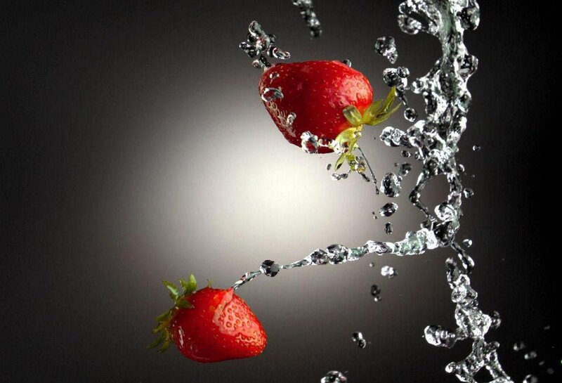 Strawberries in Water — Red, Dramatic