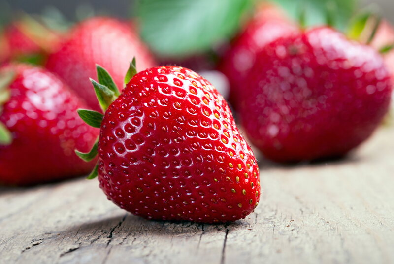 Strawberries on Wood — Red