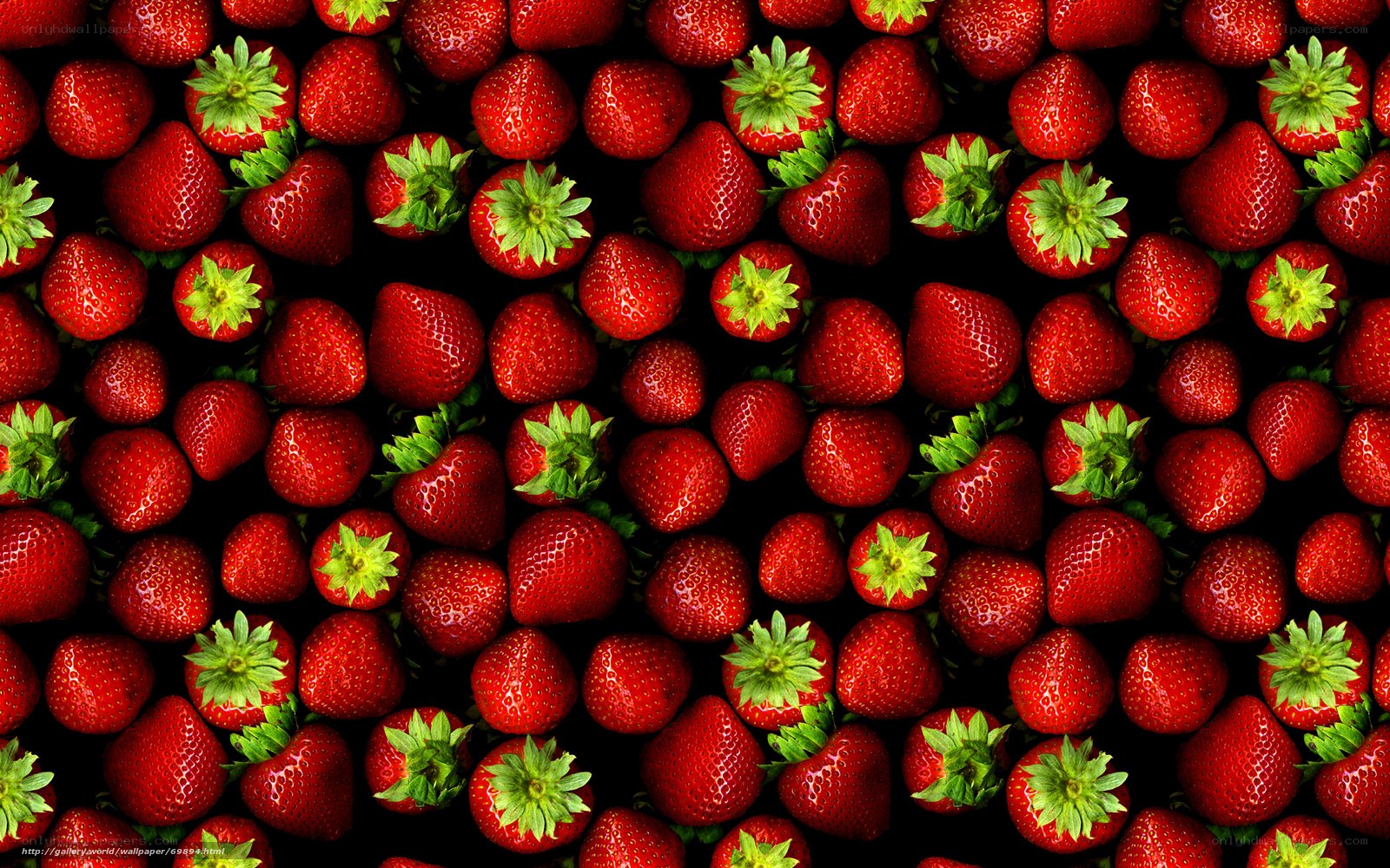 strawberries pattern background