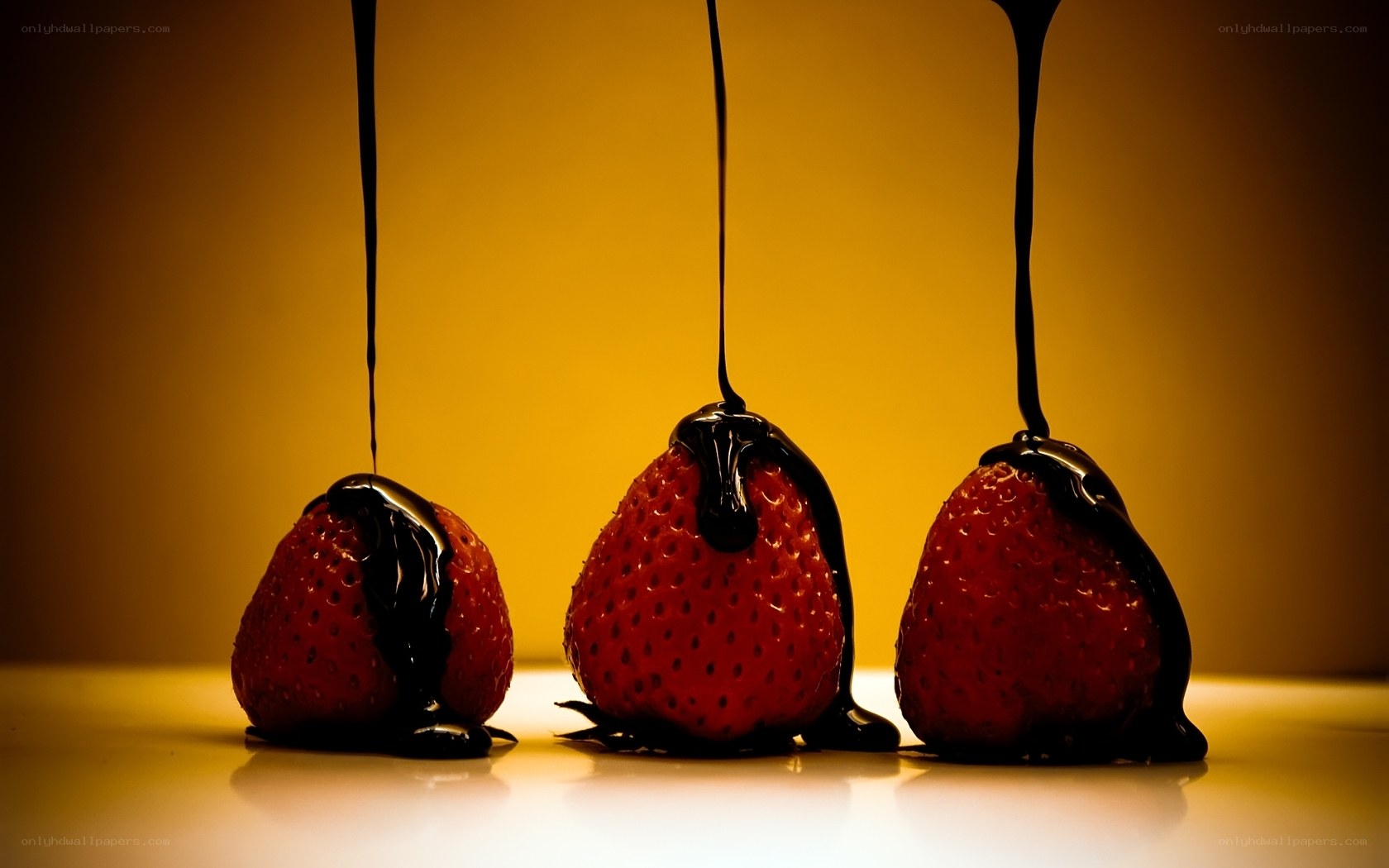 strawberries with chocolate drizzle
