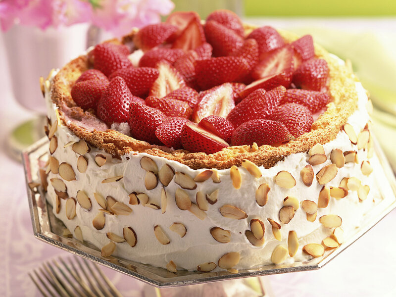 Strawberry Almond Cake — White, Delicious