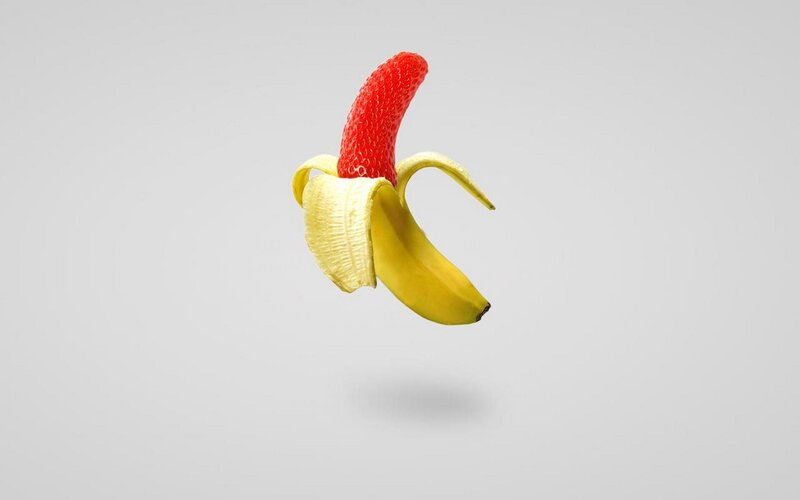 strawberry banana hybrid