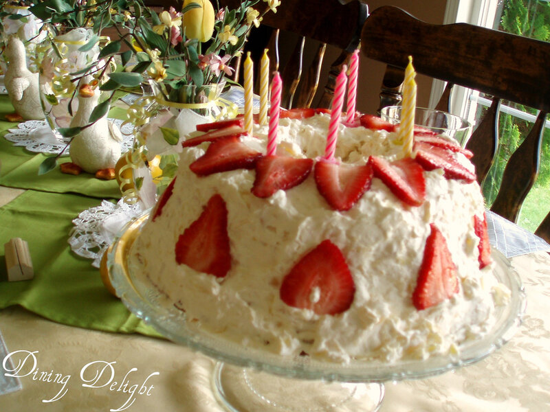 Strawberry Cake on Stand