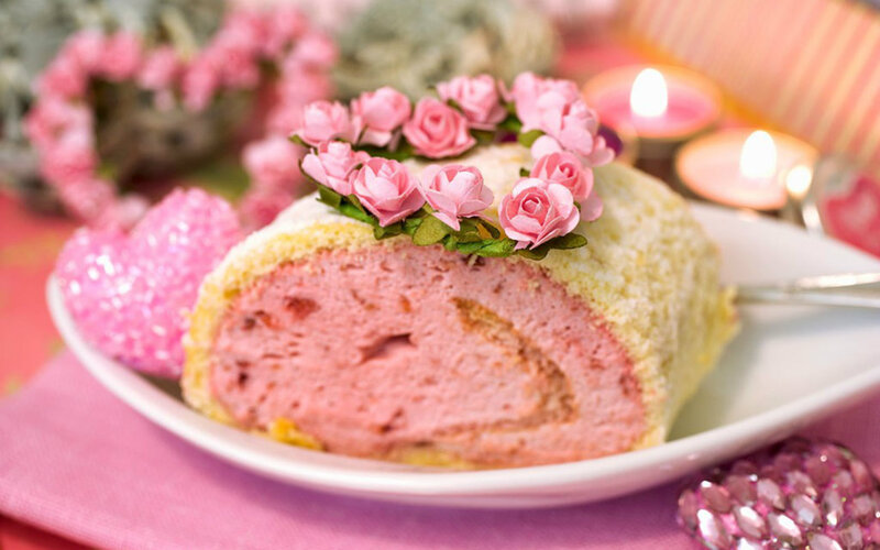 Strawberry Cake Roll — Pink