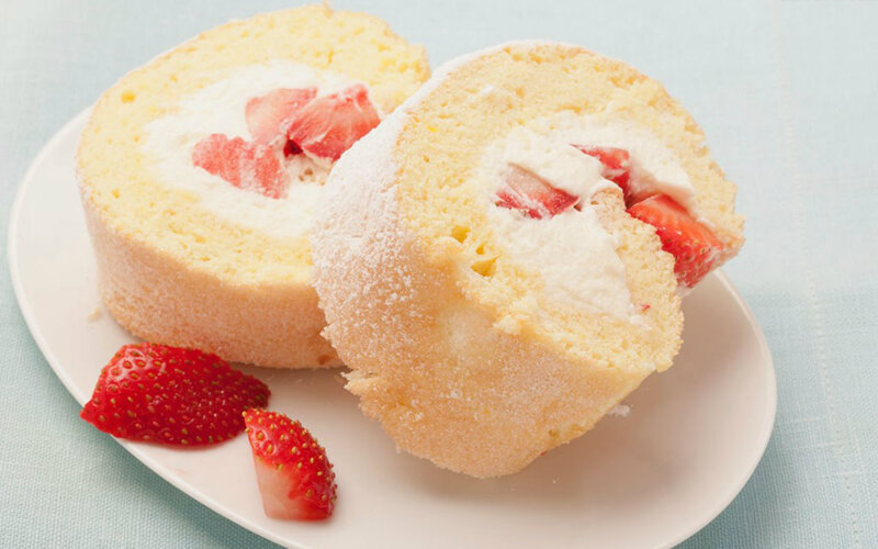 Strawberry Cake Roll — White