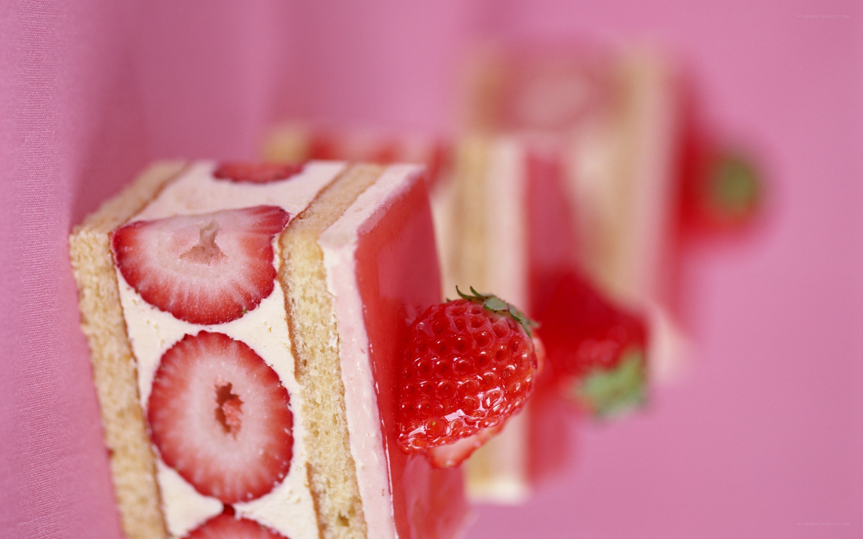 Strawberry cake slice