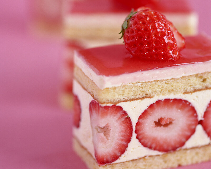 Strawberry Cake Slice — Red, Sweet