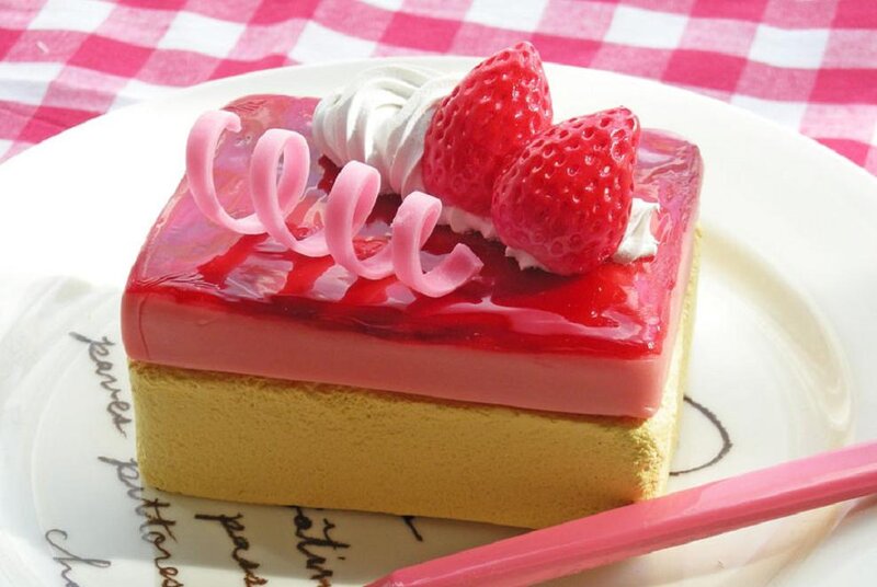 Strawberry Cake Slice — Red
