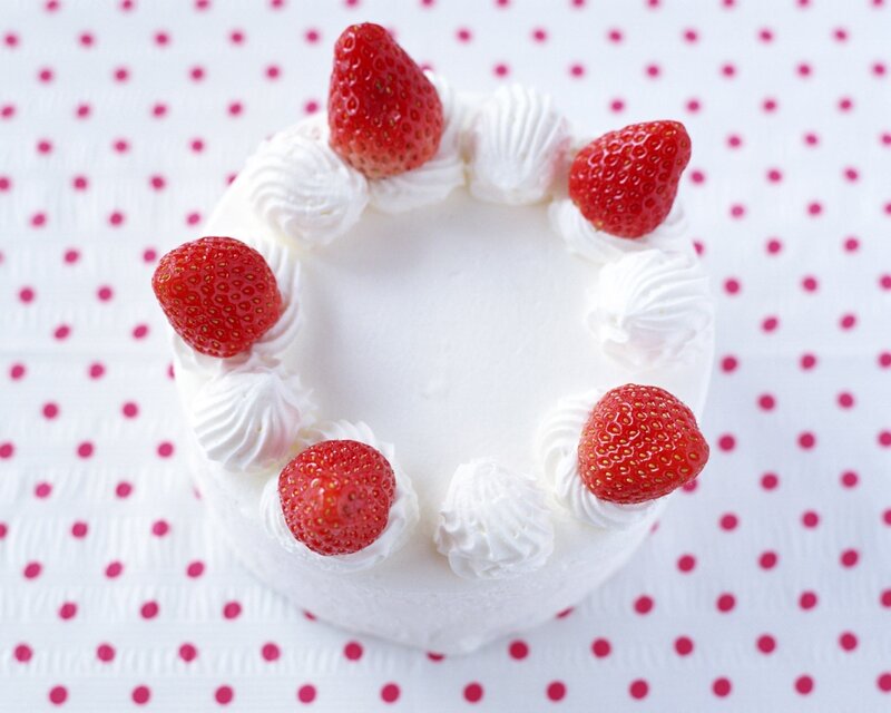Strawberry Cake — White, Sweet