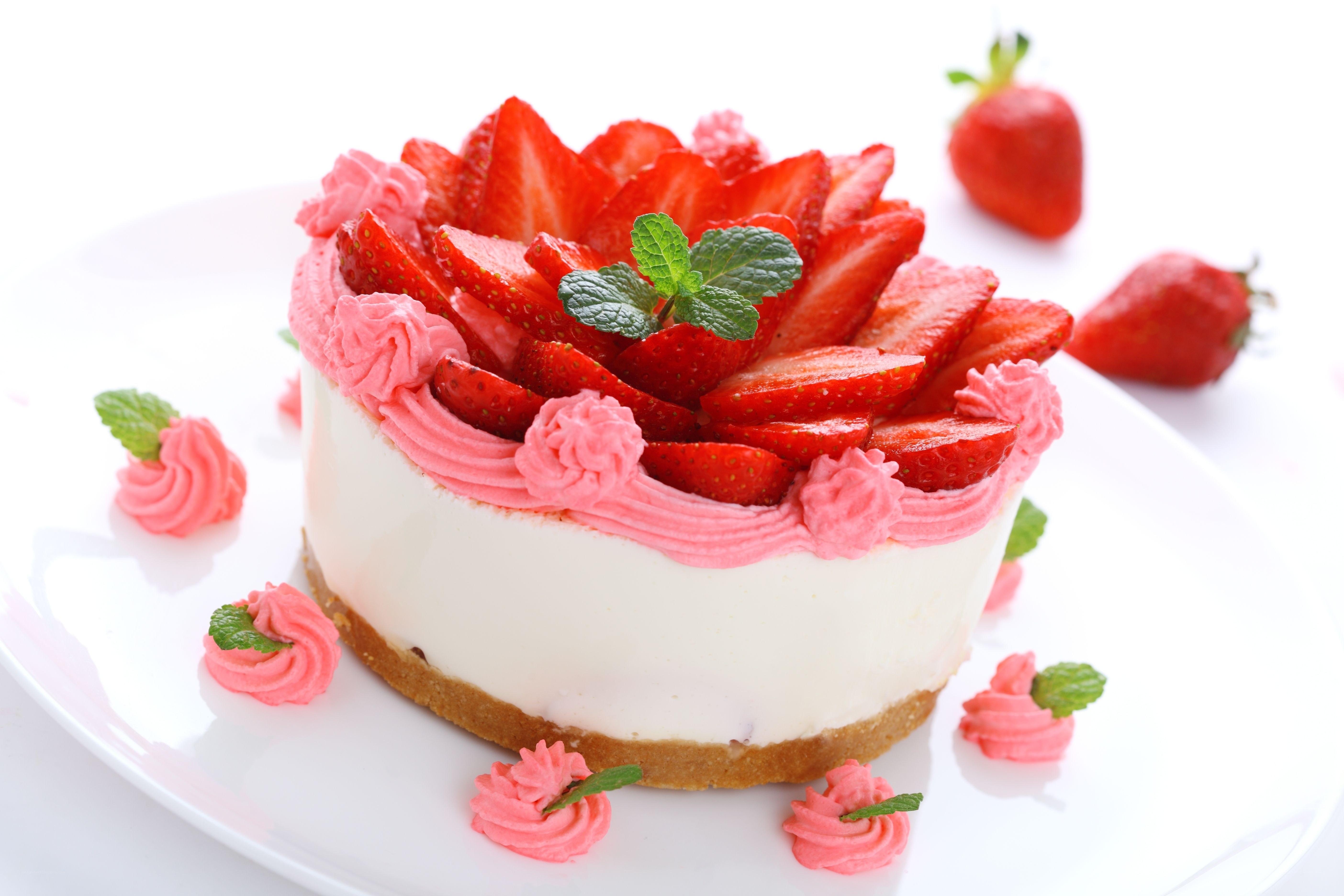 strawberry cheesecake dessert