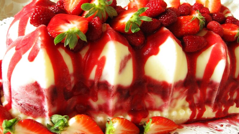 Strawberry Cheesecake — Red, Appetizing, Photograph