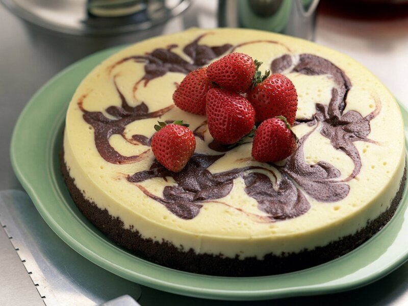 strawberry cheesecake with chocolate swirl