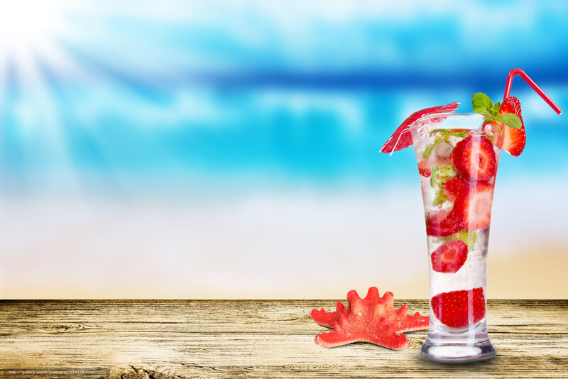 Strawberry Cocktail — Blue