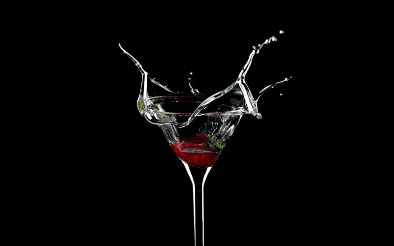 Strawberry Cocktail Splash — Black, Dramatic