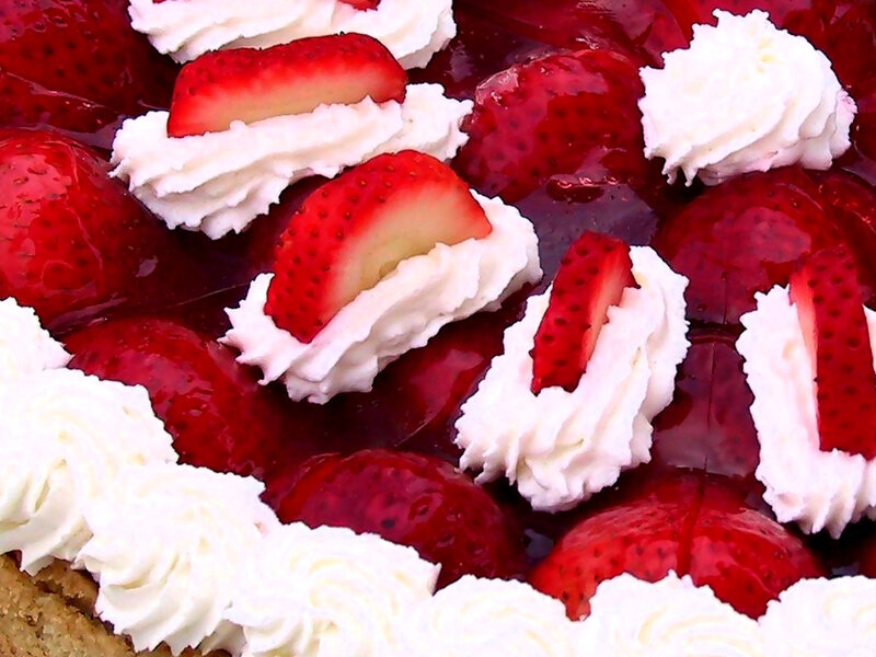 Strawberry Cream Dessert — Red