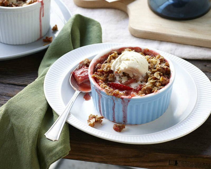 Strawberry Crumble Dessert