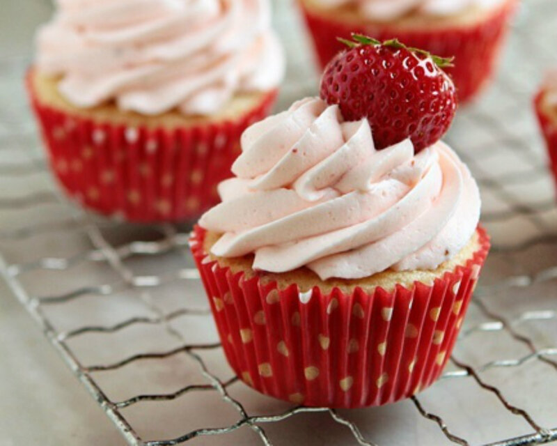 Strawberry Cupcakes — Red, Appetizing, Photograph, Strawberries, Cupcake Liners