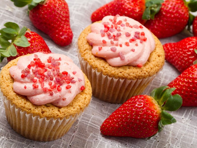 Strawberry Cupcakes — Red, Appetizing, Photograph, Strawberries, Paper Liners