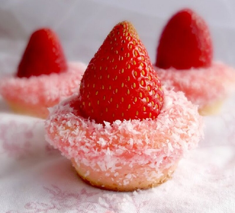 Strawberry Dessert Cups