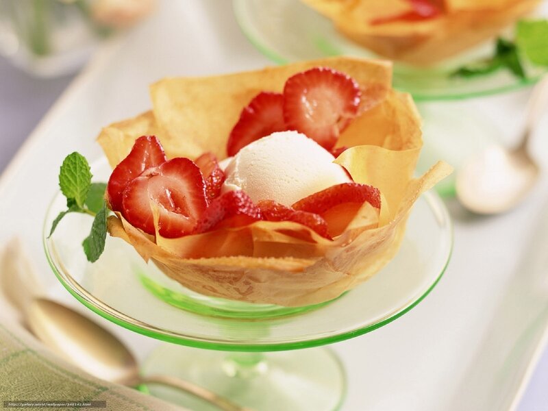 Strawberry Dessert in Bowl — Red