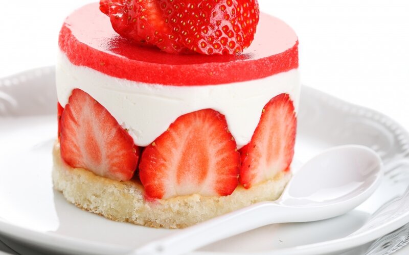 Strawberry Dessert on Plate — Red, Appetizing