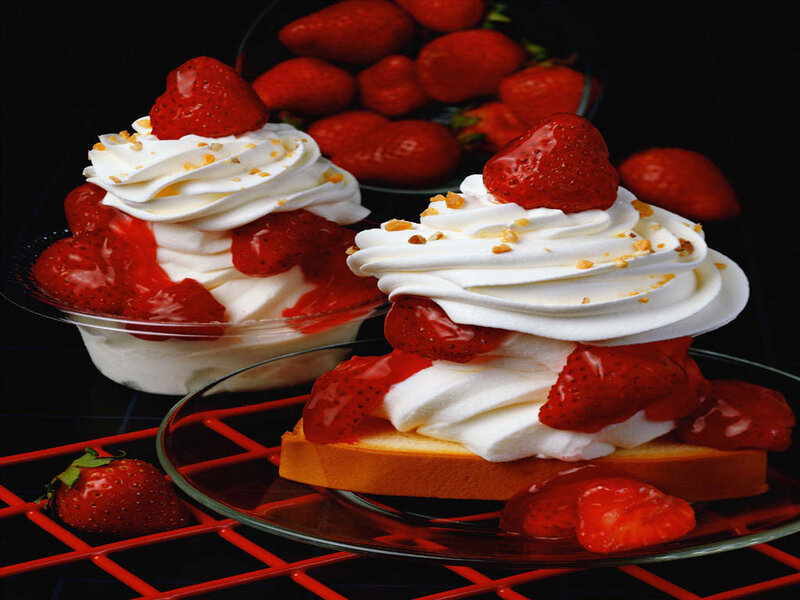 Strawberry Desserts — Red