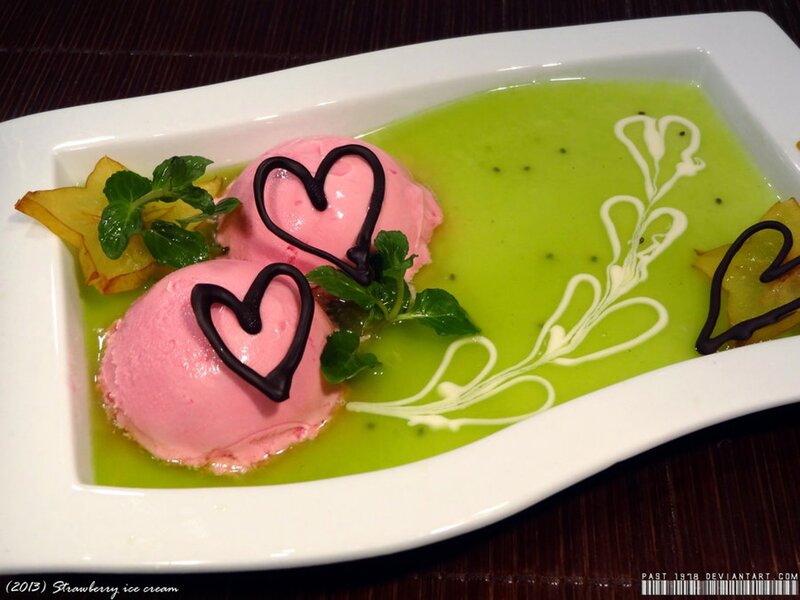 Strawberry Ice Cream Dessert — Pink