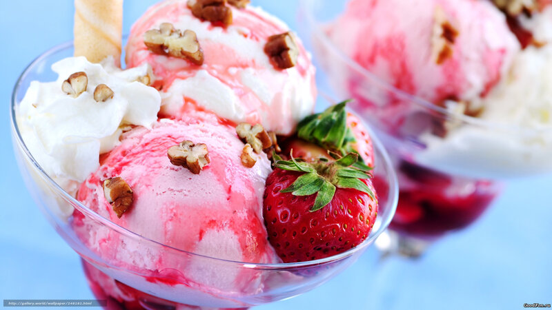 Strawberry Ice Cream Sundae — Pink, Refreshing, Photograph, Whipped Cream