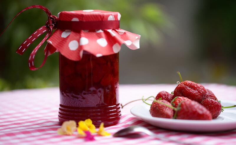 Strawberry Jam Jar — Red, Calm