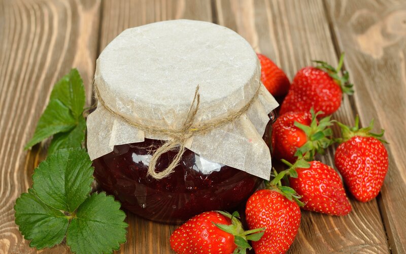 Strawberry Jam Jar — Red