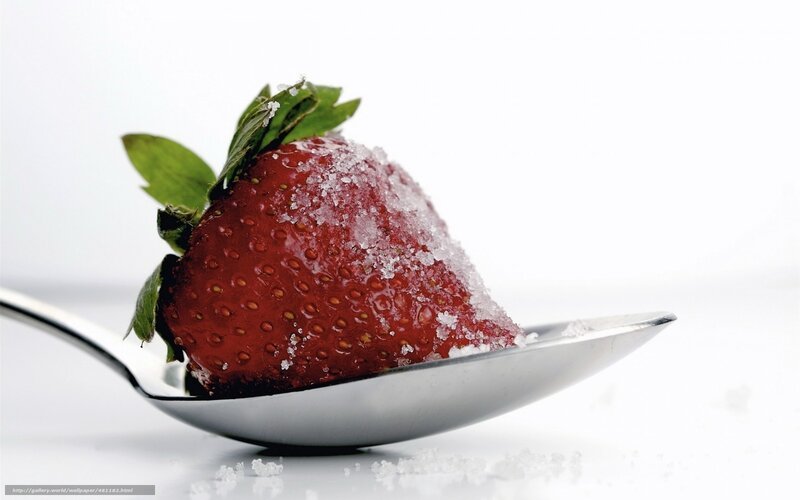 Strawberry on Spoon — Red, Clean
