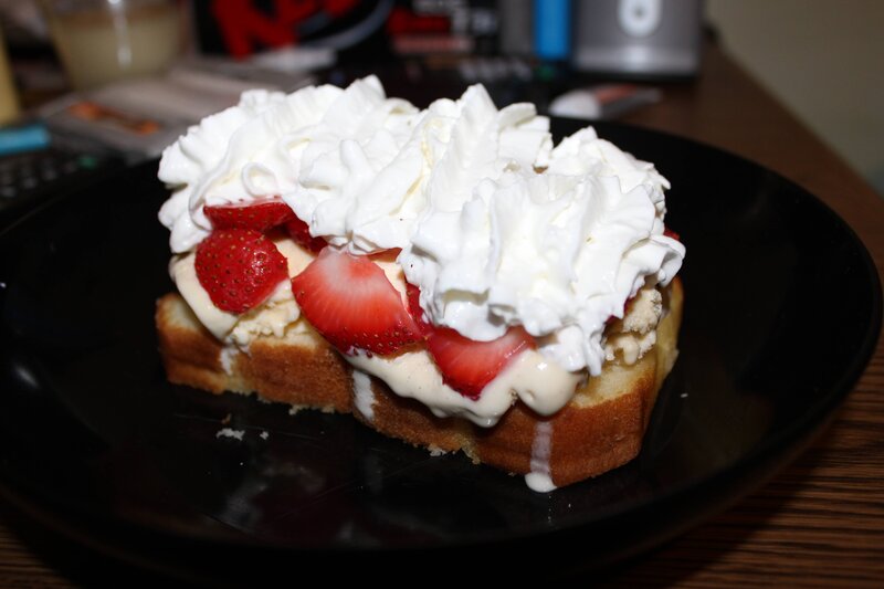 Strawberry Shortcake — White, Appetizing, Night
