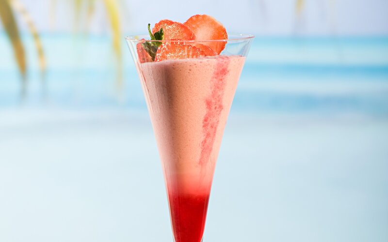 Strawberry Smoothie in Glass — Pink